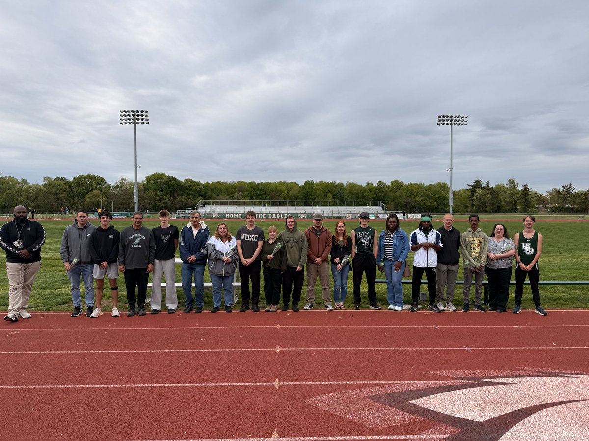 WDHSAthletics's tweet photo. Girls Track defeats Haddon Twp 75-38

Golf defeats Haddonfield at Tavistock, 160-162

Tennis defeats Woodstown on the road, 3-2

Boys Track defeats Gateway on Senior Day, 74-66!  

What a day! https://t.co/cLFpPwbwbp