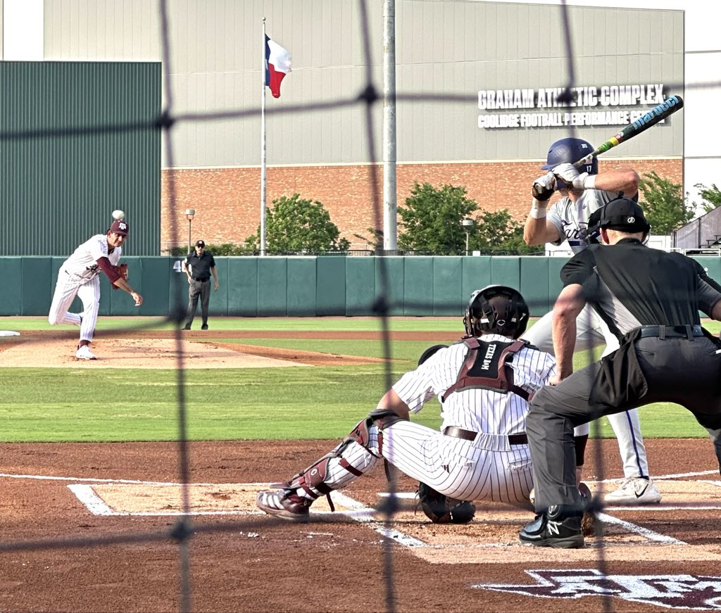 aggieprez's tweet photo. #TopOfTheFirst @aggiebaseball hosts the system sister university from Tarleton, Texas! #BTHOtsu #Whoop https://t.co/UFQbeWHmvn