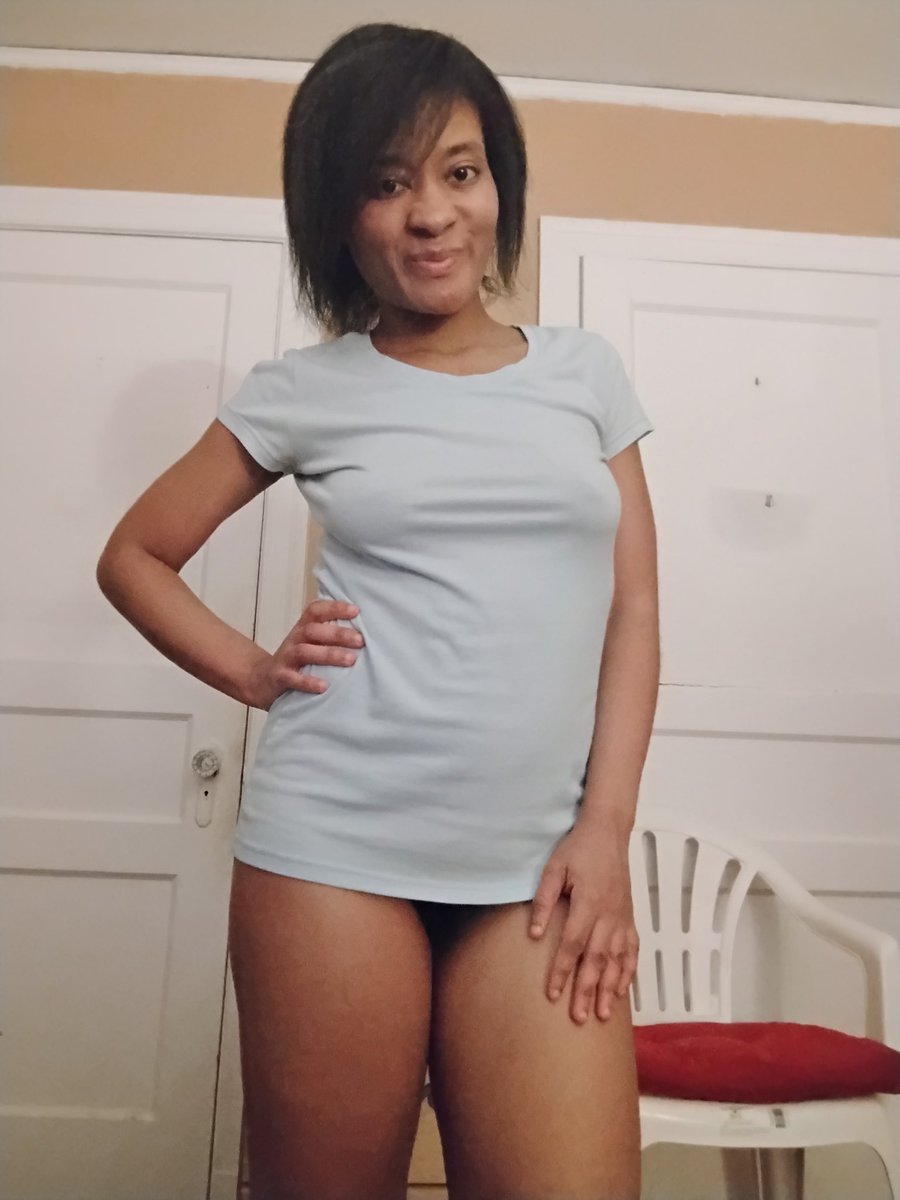 Angela tweet media