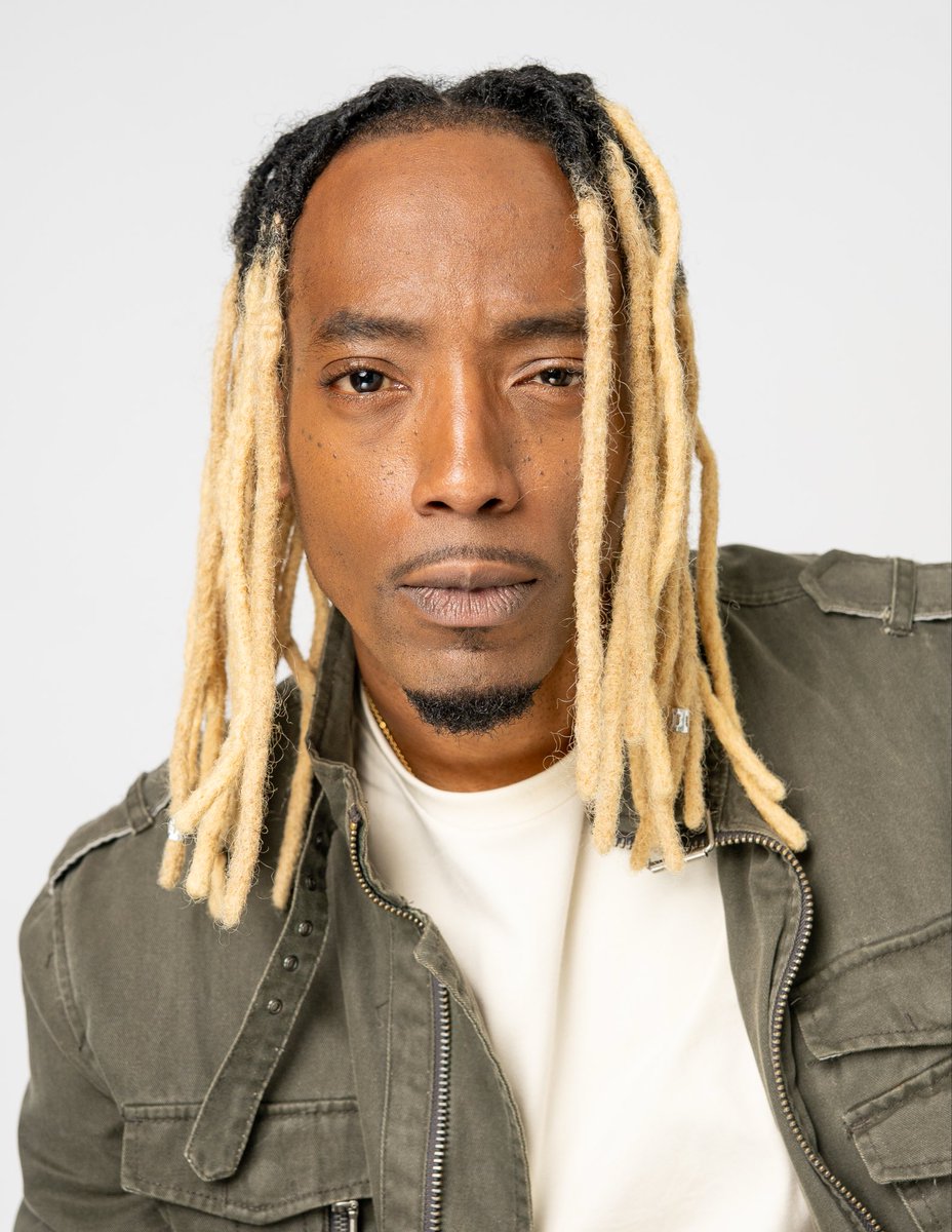 JevinchyDevoux's tweet image. This journey is going to come with a lot but it’s going to come with a lot of fun as well. Photoshoot 2nd fit with @johncasablancas #actor &amp;amp; #model #explorepage