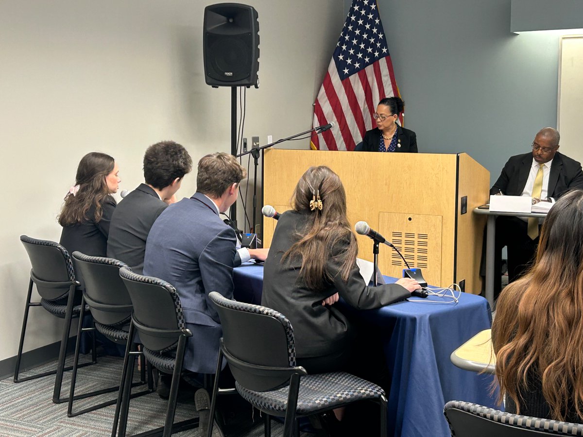 blcmrsbendik's tweet photo. Another amazing day for BAMP! First place win in the Central New Jersey Region competition - Consumer Bowl! Next stop is the Attorney General’s office! #proudteacher @eandreacci @ConsumerNJ @MonmouthGovNJ @MarlboroHSinNJ @NicoleHazelSup https://t.co/bheRDrXPrQ