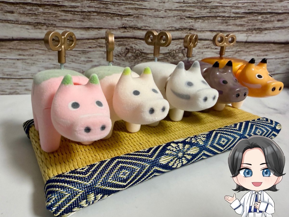 剣でございます。 久々の…ガチャ報告！！ 【 ねじまき赤べこ〜なごみ彩