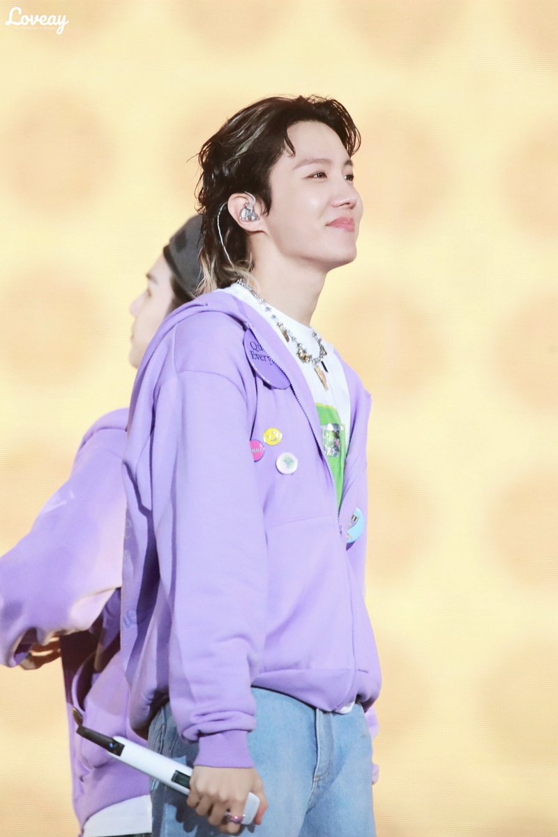 chi_hope_world's tweet image. Love U ❤️

#jhope  #제이홉 #hoseok