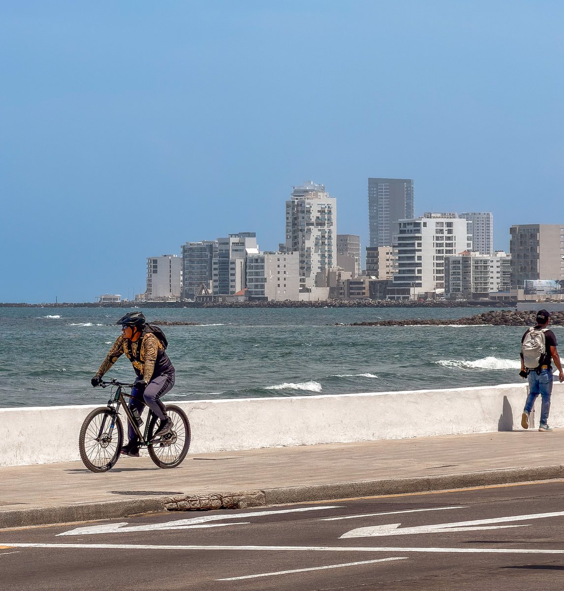 love_veracruz_'s tweet image. Bonita tarde jarocha. Saludos desde #Veracruz😍🌊⛵️🌴🚙#Turismo #Vacaciones #Playa