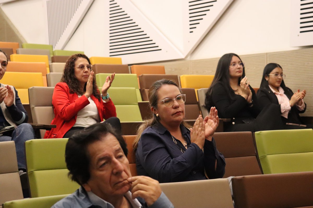 Universidad de América tweet media