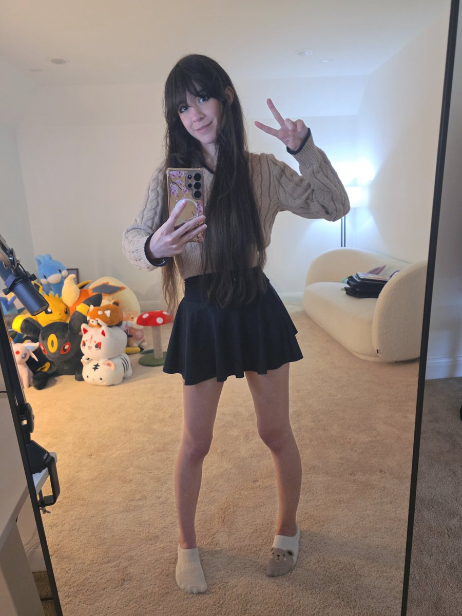 MaryMaybe tweet media