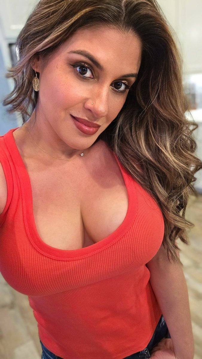 Mrs Charlotte Coy tweet media