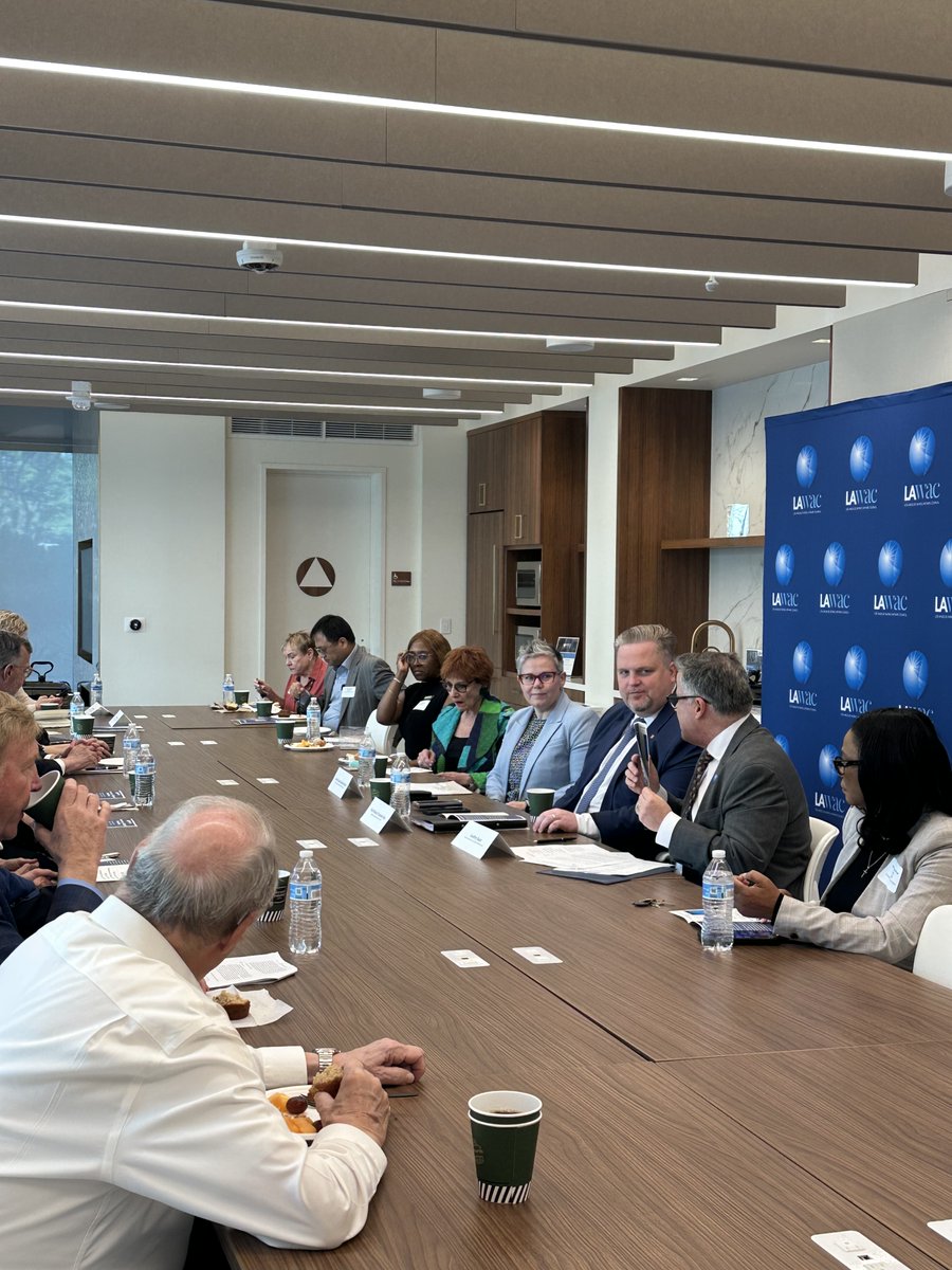 LTconsulateLA's tweet image. Vice minister Taurimas Valys and Consulate General of 🇱🇹 joined Los Angeles World Affairs Council - sharing Lithuania’s experience on security, innovation, and resilience. A small country with big lessons for the digital frontline. #Lithuania #AI #Security #Democracy #LAWAC