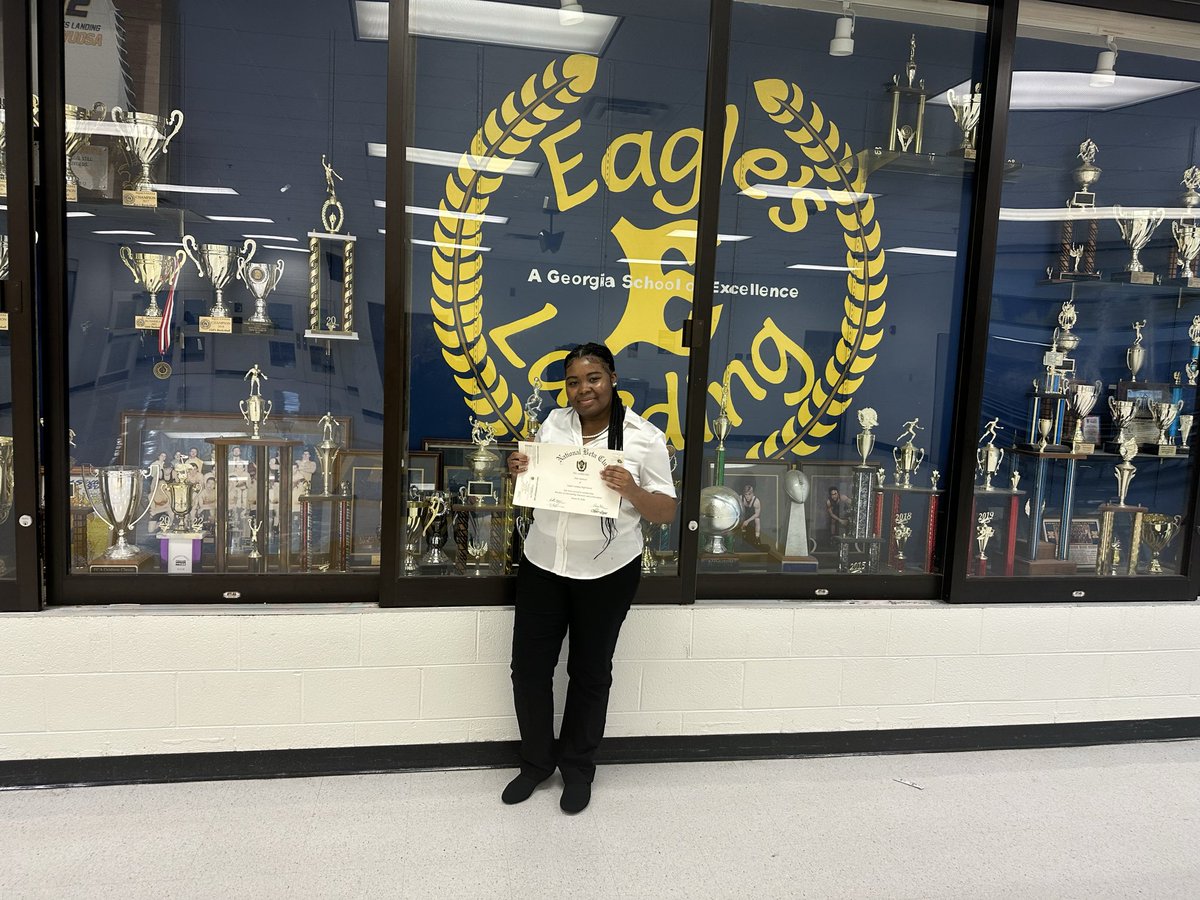 tpatchison's tweet photo. Our daughter was inducted into the National Beta Club this evening, and tomorrow evening she’ll be recognized in the National Honor Society! 💗 We continue to pray God keeps her in His will. 🙏 @DeKalbSchools https://t.co/RB6T8tY2vJ
