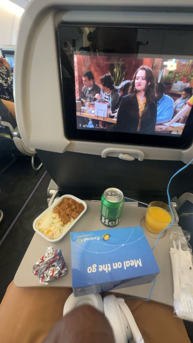 تسليم tweet media