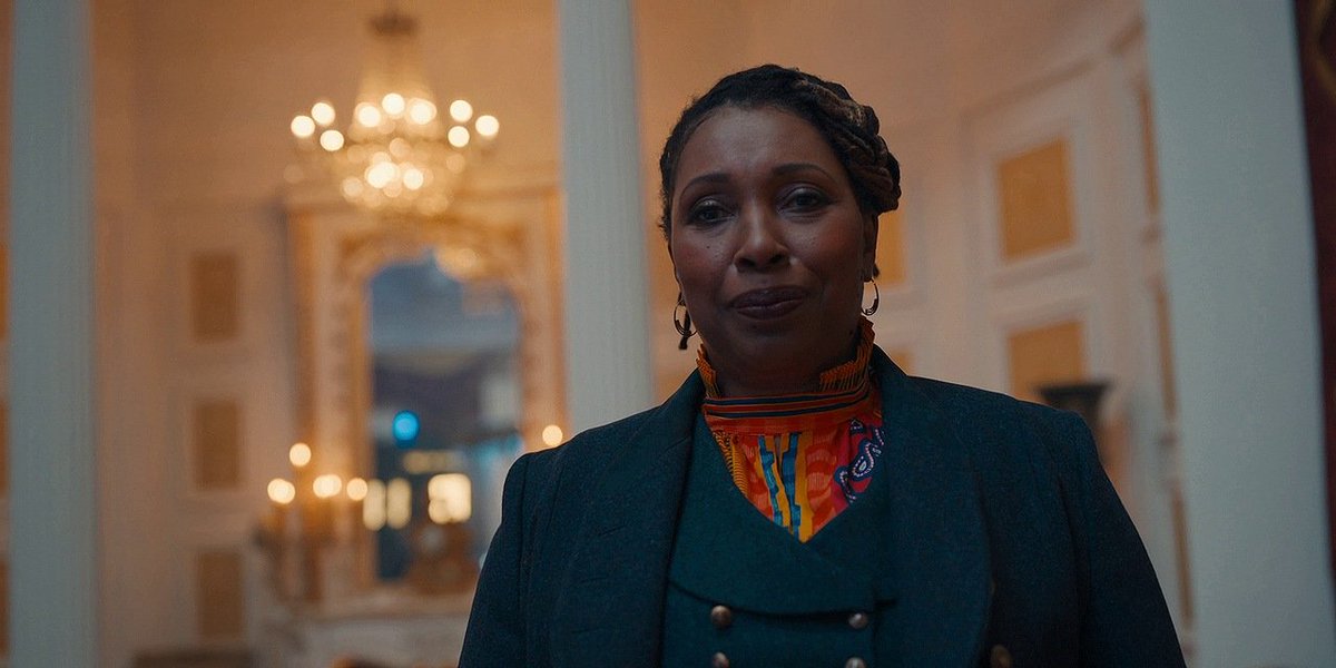 WhovianLife's tweet image. Happy Birthday to The Fugitive Doctor herself, Jo Martin!! 💜💜✨ 

What is your favourite moment of Jo as The Doctor? 💫#DoctorWho