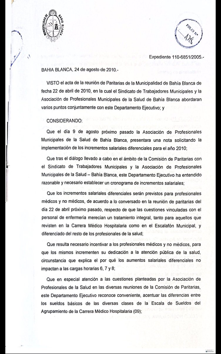 PabloHache_'s tweet photo. @Aguero_M_A lo hiciste 2 (dos) veces! En el 2011 cuando los clasistas no querían que un enfermero común tenga un sueldo de carrera LO LOGRASTE. Y hoy destrozaste el sistema de endiosamiento que clasificó a nuestros compañeros enfermeros en trabajadores de clase A de los de clase B ( según la casta). Vuelan los carteles rojos che, nunca te van a perdonar que igualamos a los marroncitos ( según ellos)  con los SEÑORES del régimen de privilegio. TODOS IGUALES 😎🥰
(Sé que duele)

Hoy hay igualdad entre los marroncitos y la élite.
Porque los derechos no se clasifican.