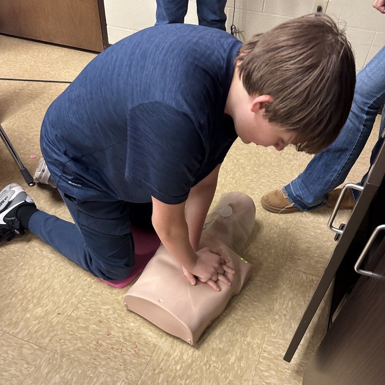 BeebeJuniorHigh's tweet photo. Mrs. Dodge's Introduction to Healthcare class has been working on their adult/child/infant CPR/AED and first aid certifications through the American Heart Association. #bprd #bjhsoneteamonedream https://t.co/eFbv4tv8xm