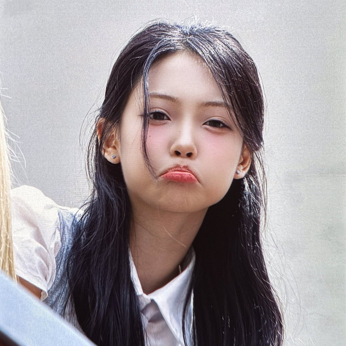 mabi ⚢ UNCHILD DEBUT tweet media