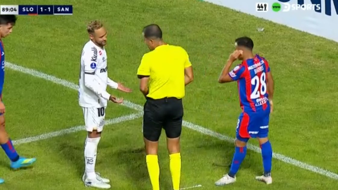 cuanto futbol en una foto por favor