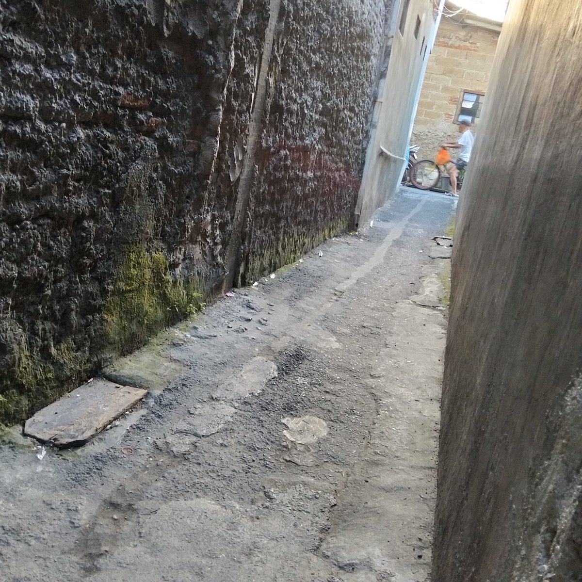 🫅ѕα∂αωιяα🫅 free tag tweet media