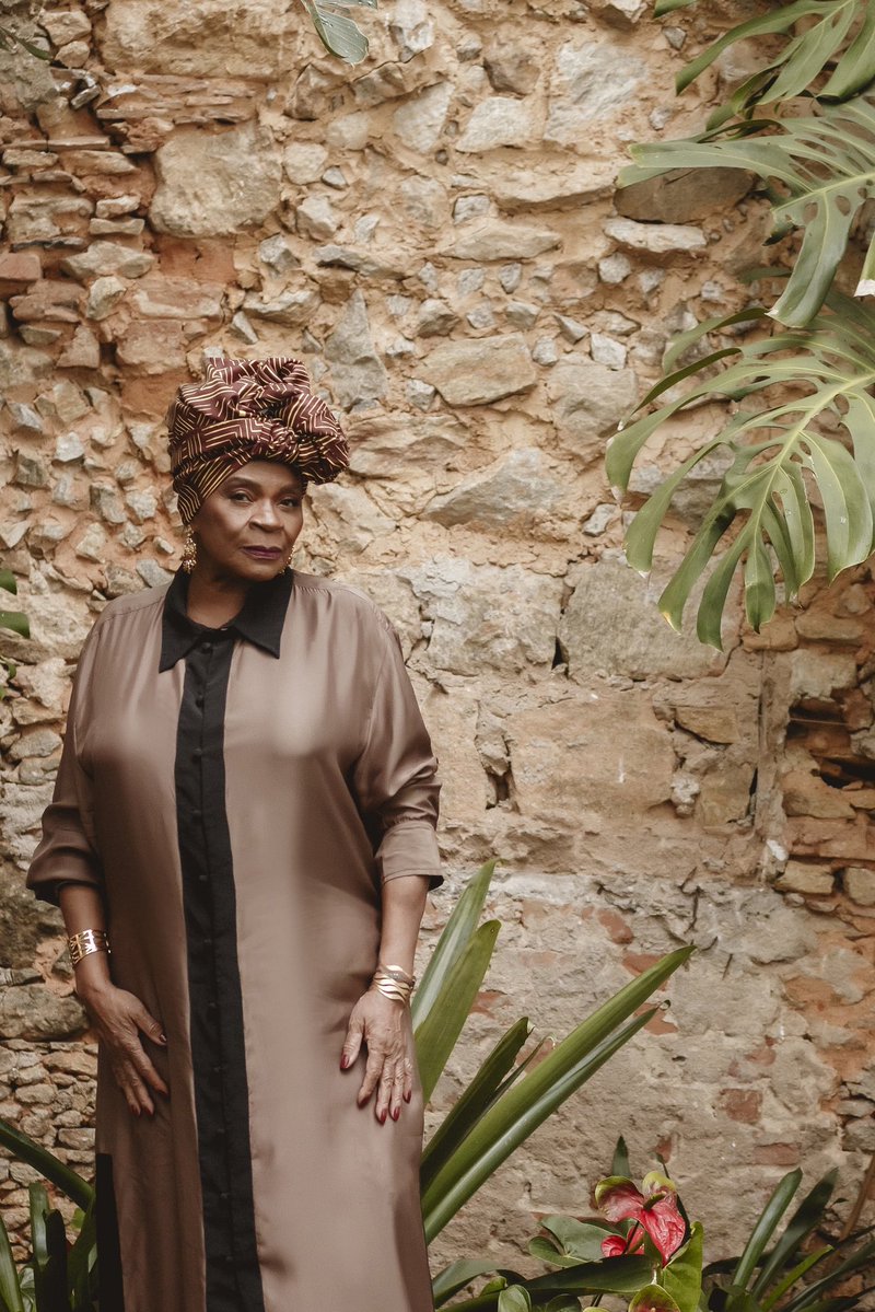 Zezé Motta tweet media