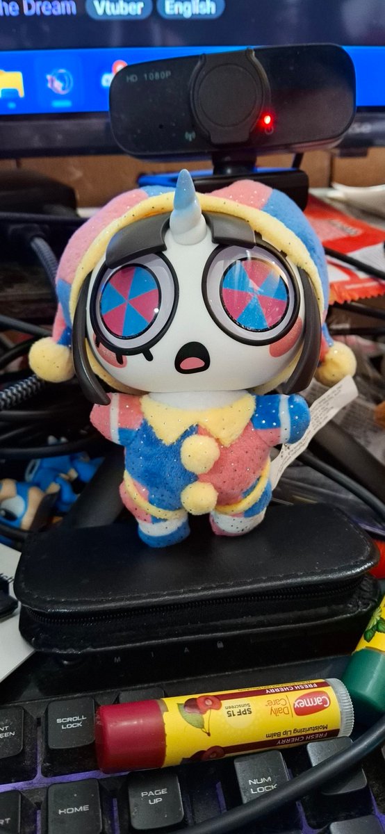 LittleMissPlushie tweet media