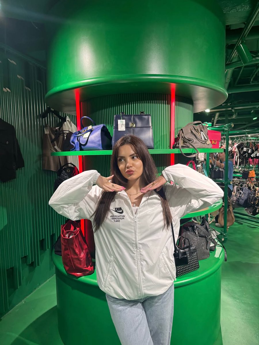 2Nazeren's tweet image. Öylesine güzel öylesine özel 😘 #elsed