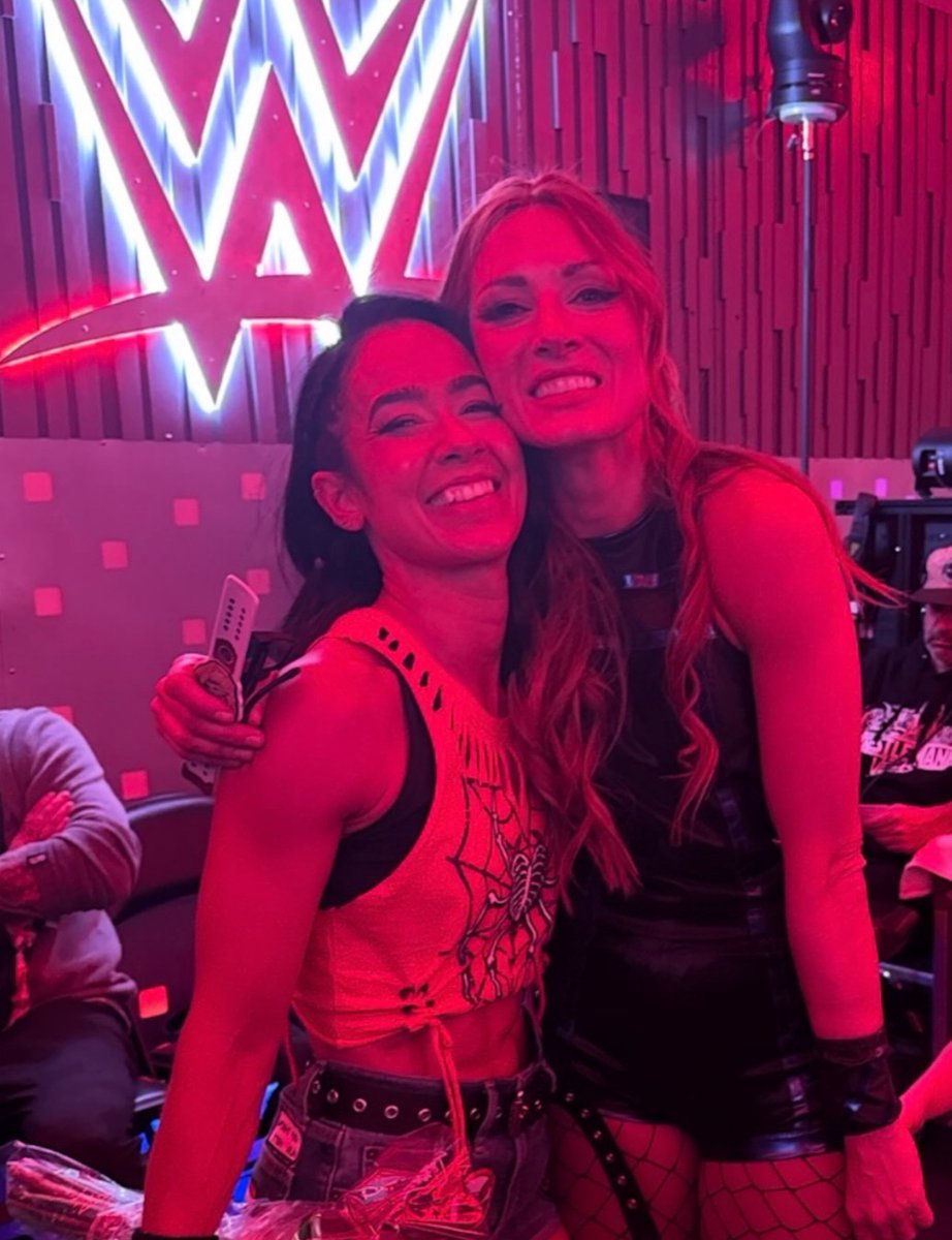 WrestlingWorldCC tweet media