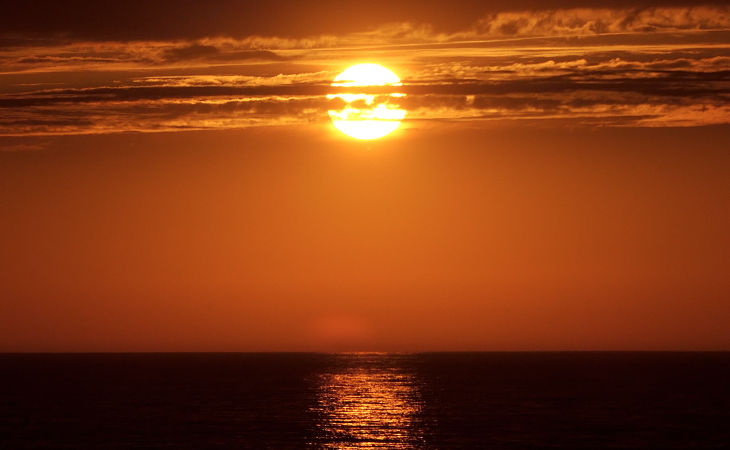 Lacanausurfinfo's tweet image. Lacanau Surf Report HD - Mardi 28 Avril - 21H
Houle longue en légère hausse, vent onshore faible - Qualité : faible - Note conditions 0,5/5 - Conseils : attendre demain.
Houle 1 : O (275°) - Période : 15s - Houle 2 : O (273°) - Période : 10s
lacanausurfinfo.com/videos-meteo-s…