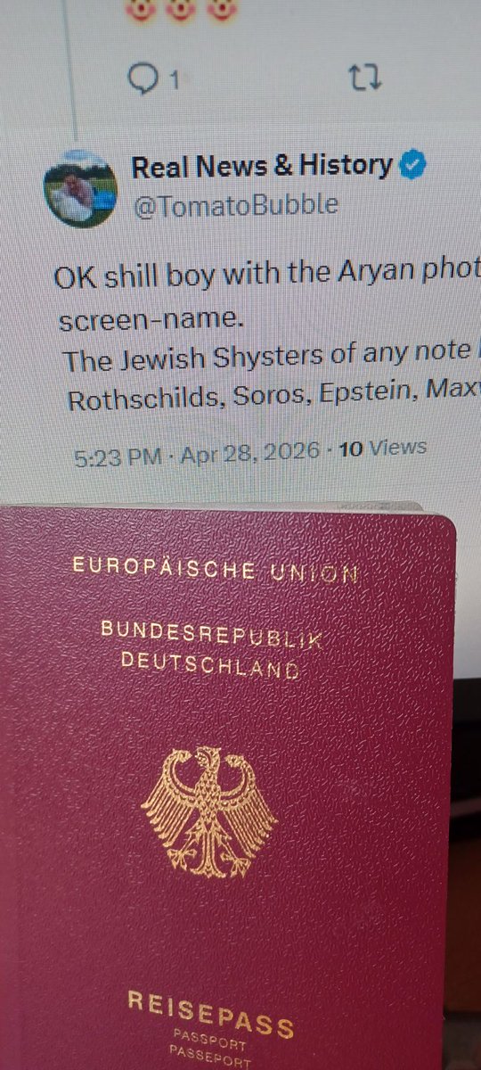 Herr Jung tweet media