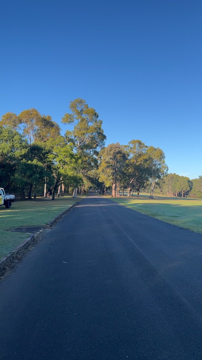 Autarkic17's tweet image. Morning, Sydney 🌅🏃‍♂️ #Nofilter