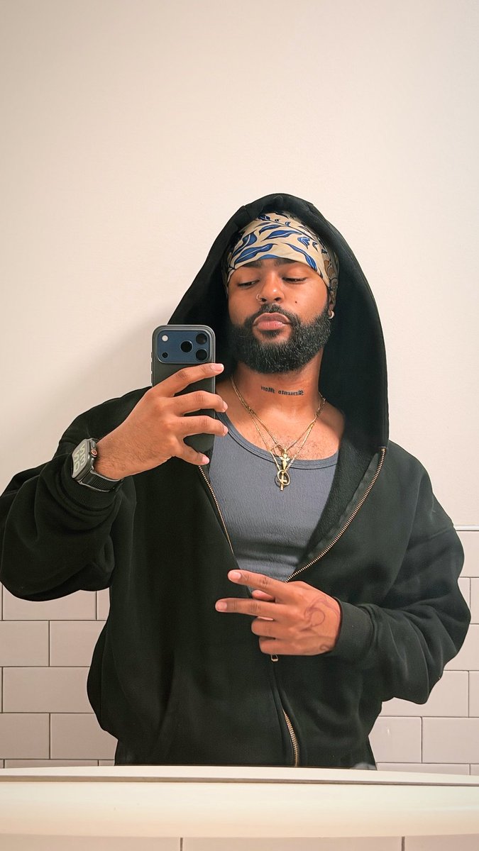 santana tweet media