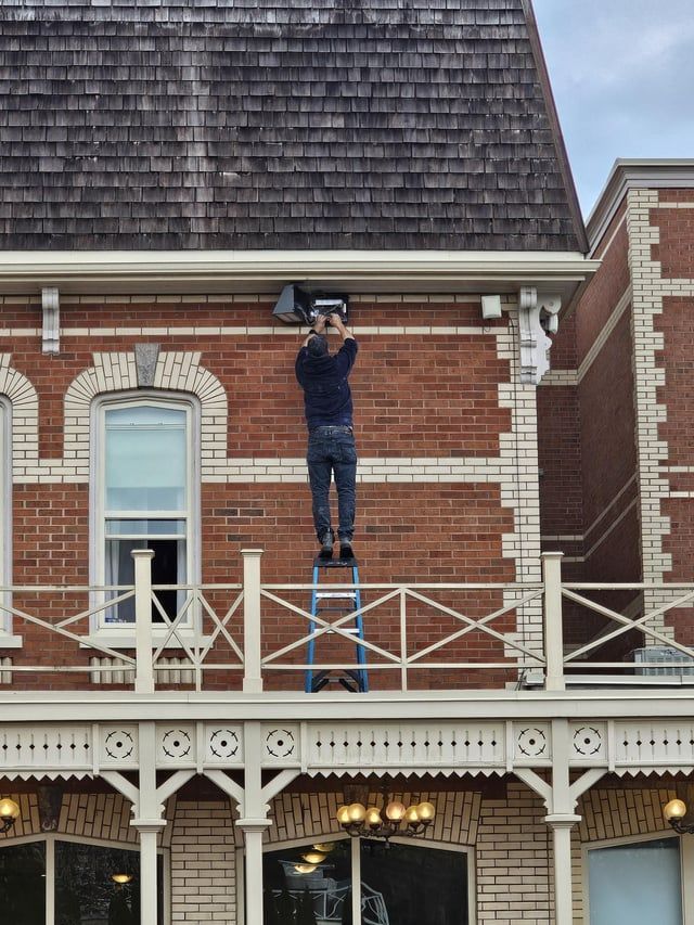 CDailyReports's tweet image. What does do not step really mean anyway? 😅🤦

#OSHA #safety #fail #cosntructionfails #Construction #ConstructionDailyReports #contractors #CDR #builder #building #subcontractors #constructionworker #generalcontractor #constructionmanager #constructionmanagement