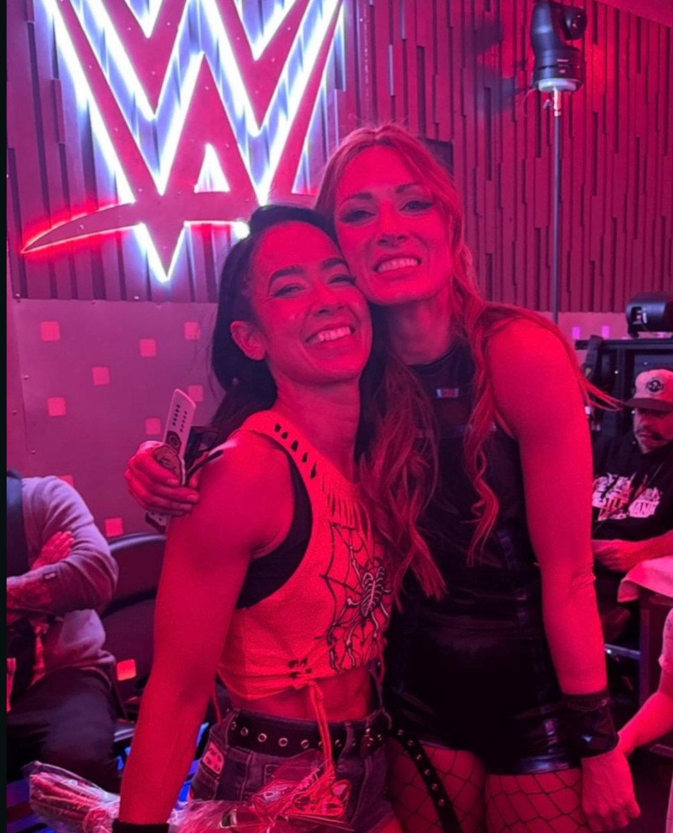 ⊬ 𝕸𝖆𝖗𝖈𝖞 𝕸𝖈𝖎𝖓𝖈𝖙𝖞𝖗𝖊 ⚔️ tweet media