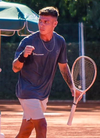 alyama54's tweet photo. M25🇦🇷 Luján 🇦🇷
Con un excelente doblete, Francisco Geschwind clasificó al cuadro principal!!
2RQ: x Ignacio Mendoza 60 63
RFQ: x Nicolás Baena (PER) 75 60
@franges001 clasificó a su primer MD Future de la temporada.
Felicitaciones!! https://t.co/8YY6KZOAVX