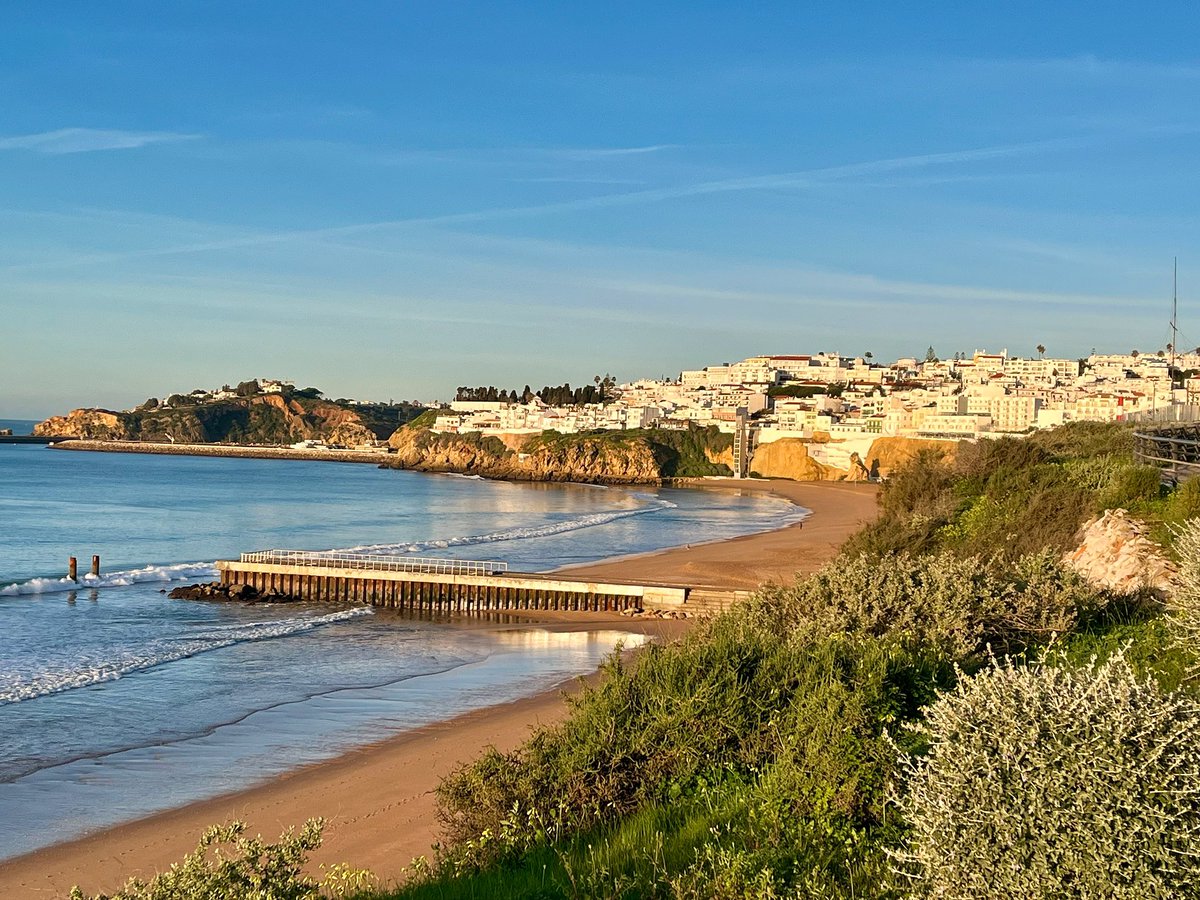 lizzie_hubbard2's tweet image. Lucky enough to call this place home for the last 15 years and there is nowhere more beautiful 😍 The #Algarve 🇵🇹 #Portugal #VisitAlgarve #coastline 

#BestOfPortugal #VisitPortugal