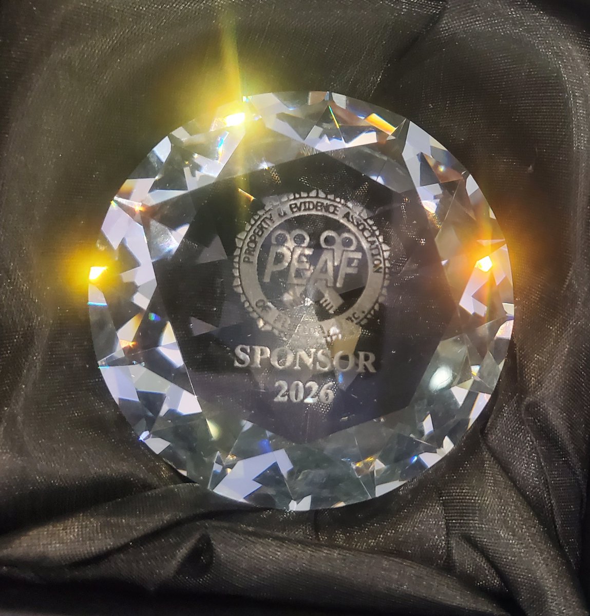 911 Cell Phone Bank tweet media