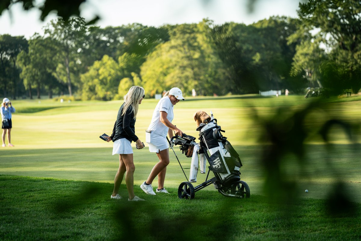 WakeWGolf's tweet image. Looking forward to more moments like these in the postseason ✨ Tune in tomorrow to 𝐆𝐨𝐥𝐟 𝐂𝐡𝐚𝐧𝐧𝐞𝐥 at 4 p.m. as we find out our location for NCAA Regionals 📺