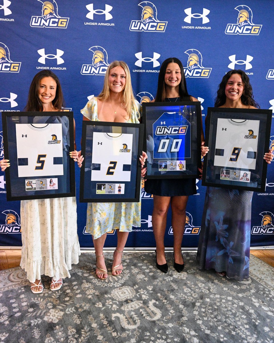 UNCGWSoccer's tweet photo. The annual uniform upgrade ⚽️ 💃

Recognized our seniors and shared a meal to celebrate the 2025 season! #letsgoG https://t.co/5UoamsNVEB