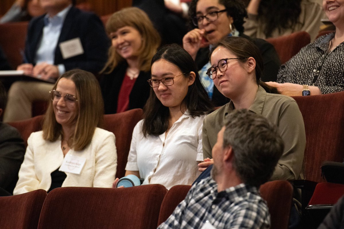 UChicagoConLaw's tweet photo. You had us on the edge of our seats all week! Warm thanks to our Journalist in Residence, @adamliptak for coming to @UChicagoLaw last week to share your insights and experience covering SCOTUS over the past 17+ years! https://t.co/hxOkGG5478