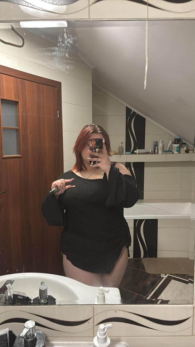 Goddess laura tweet media