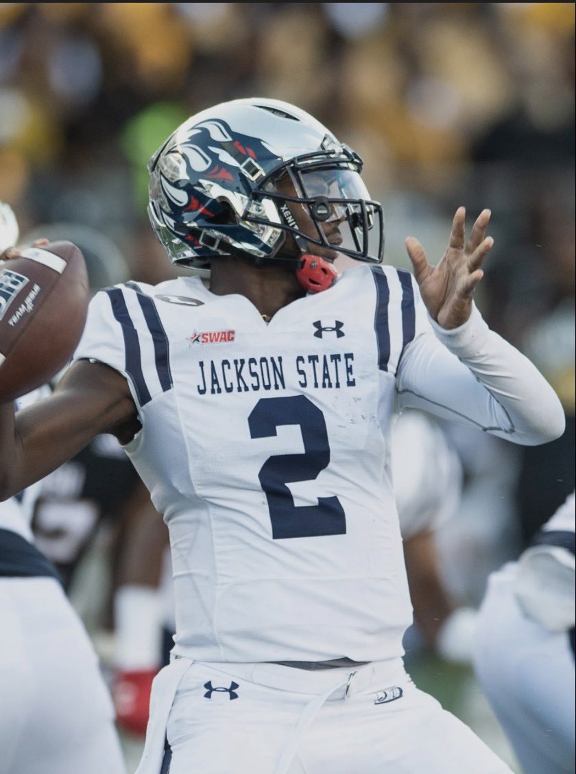 Blessed to receive an offer from JSU !!!! #GuardTheeYard 
<a href="/CoachJMSanders/">Justin Sanders</a> <a href="/TomLoy247/">Tom Loy</a> <a href="/247recruiting/">247Sports Recruiting</a> <a href="/TheRealJavJones/">TheeCoachJavancyJones</a> <a href="/Coach_TMacon/">Travis Macon</a> <a href="/KMO41AMN/">“COACH K” Kareem Moore</a> <a href="/TheFilmRoomHQ/">THE FILM ROOM</a>