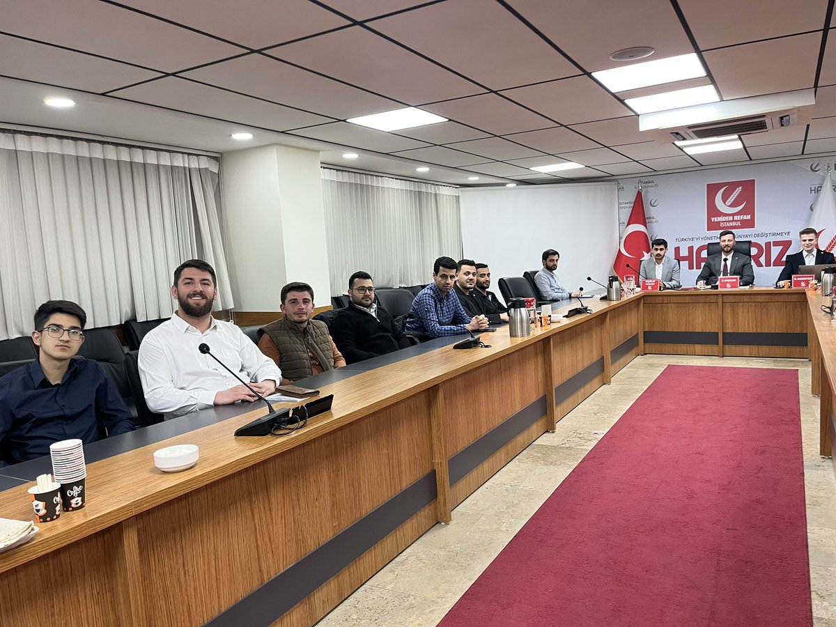 Genç Refah İstanbul tweet media