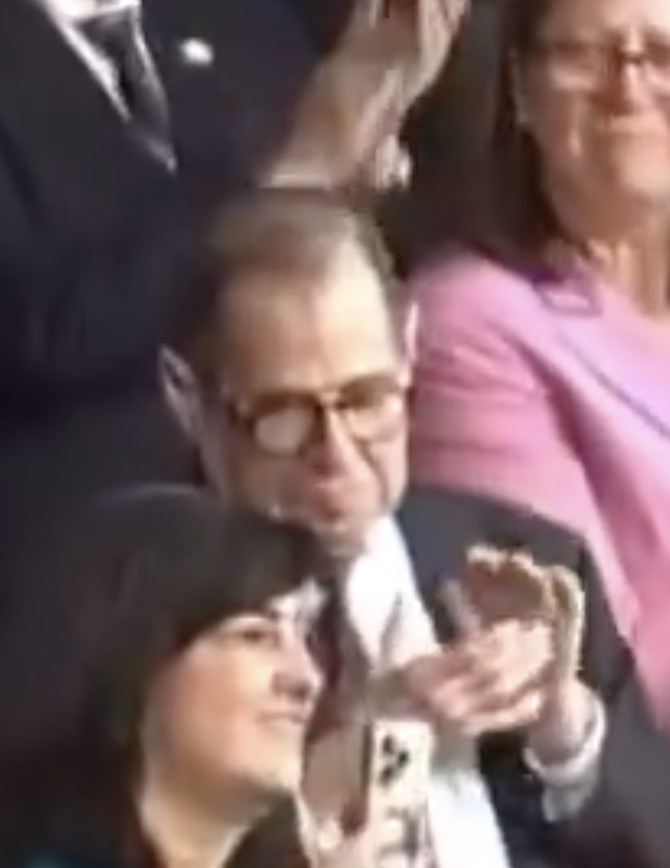 Stefanie tweet media