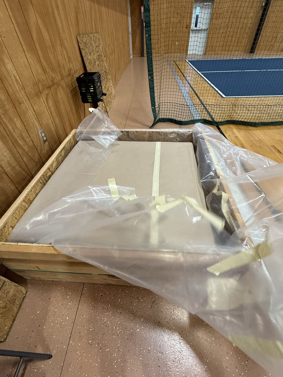 _pickleroll_'s tweet image. Transformation Tuesday 🔄

From crate to court. See how PickleRoll is shipped, stored, and installed anywhere.

#PickleRoll #Pickleball #TransformationTuesday