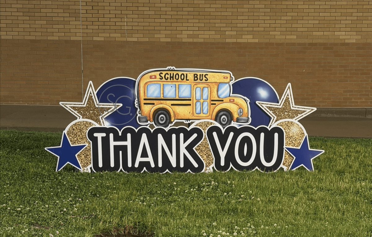 SGFoothills's tweet image. It's time to show all the love to al the staff.  We so appreciate all the bus drivers! Thanks for all you! #schooldays #schoolbus #appreciation
#celebrateeverything #customyardgreetings #readysetcelebrate #sgfoothills #signgypsiesfoothills #thankyou #weloveourdrivers