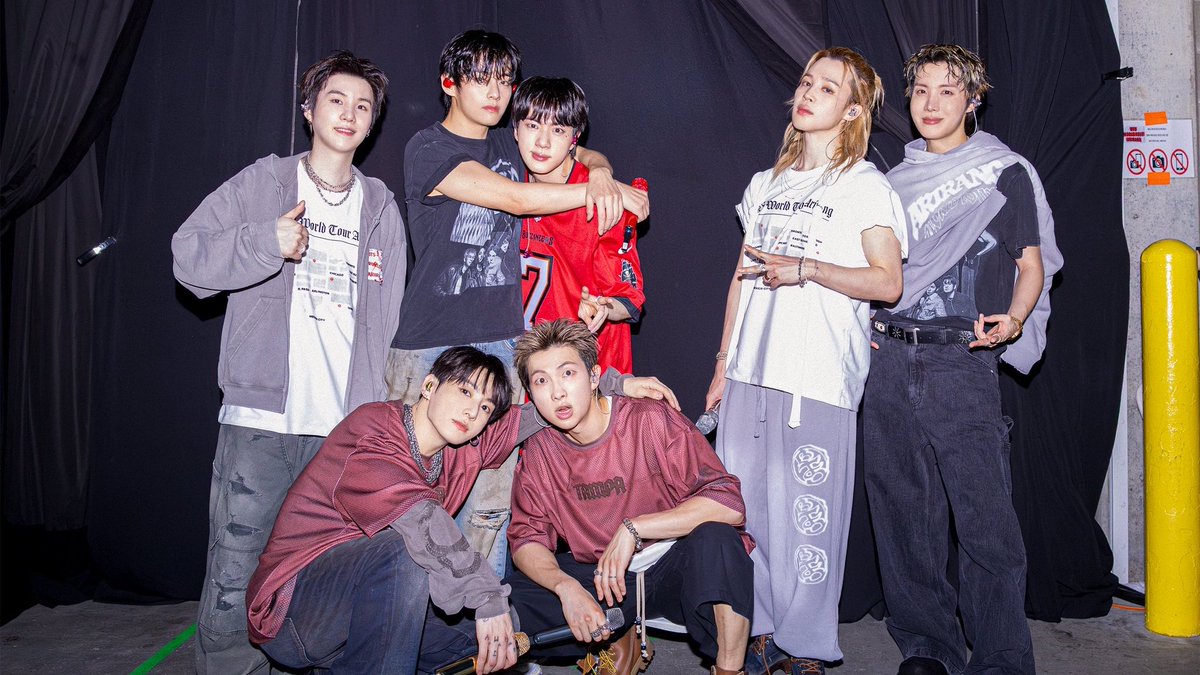 📊| #BTS’s “Pied Piper” gained 466,324 streams on Spotify Counter yesterday, an increase of +288k ! 🔥💜

CONGRATULATIONS BTS