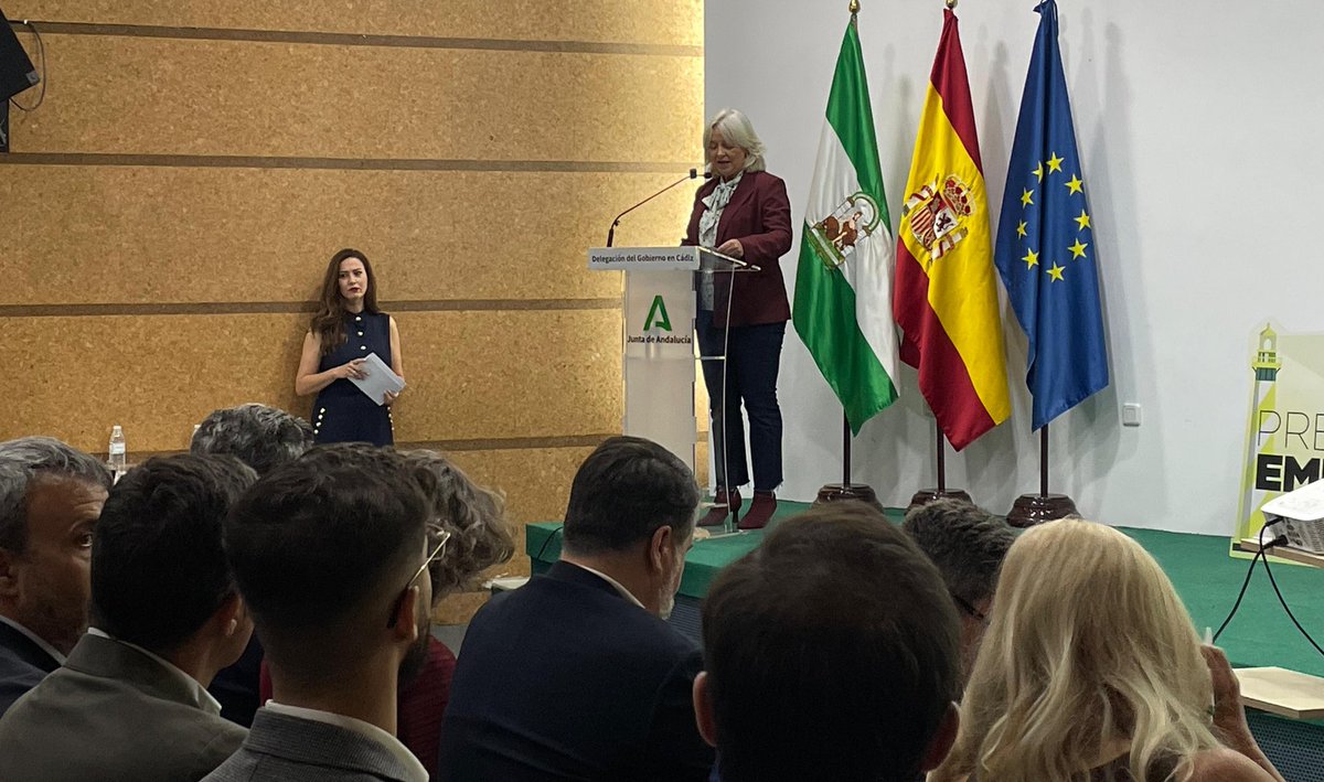 NausikaBot's tweet photo. Hoy he participado como jurado en la Gala Provincial de los #PremiosEmprendemos Cádiz 2026, representando al #IEDT de @diputacioncadiz.
Enhorabuena a los 5 proyectos seleccionados, que estarán en la final regional de Huelva para optar al TOP 50 andaluz. 👏
#Emprendimiento #Cádiz https://t.co/7cOFkT0iwD