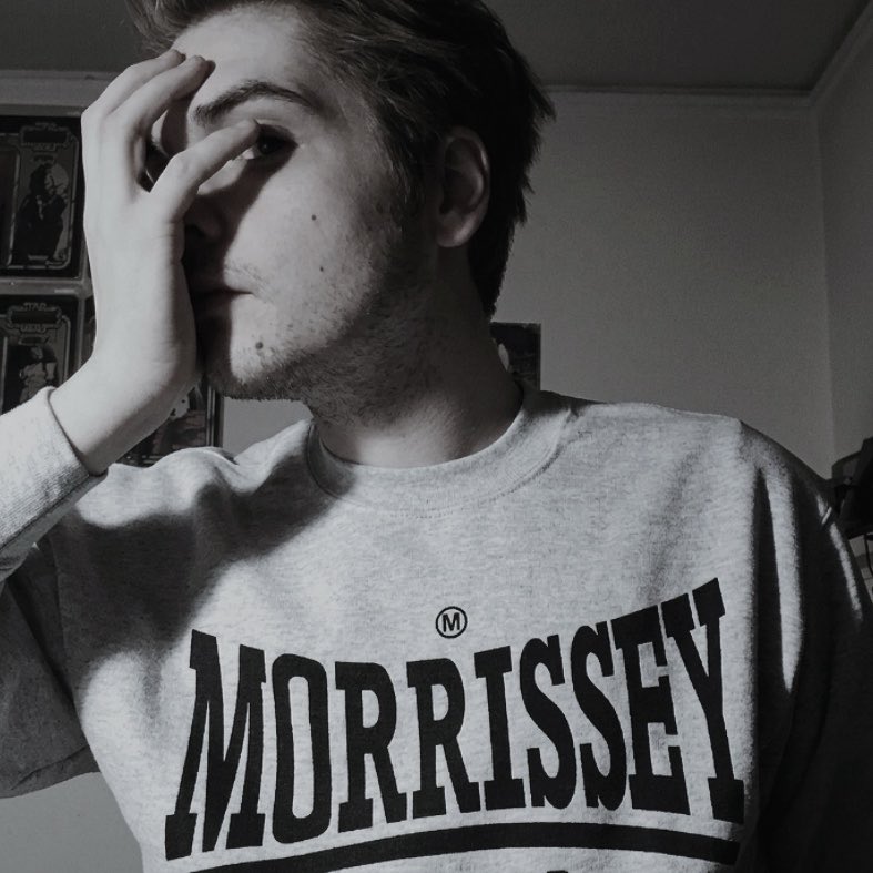 ɐlnɐd 击 tweet media