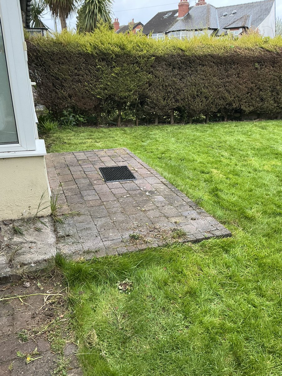 whitworths_gs's tweet image. Nice little garden tidy up in Leeds #gardening #lawn #spring