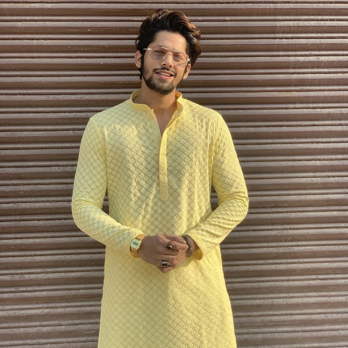 ChandniJos69366's tweet photo. since baseer's fashion game is always on point unique classy and effortlessly iconic 😮🔥✨
baseersquad it's your turn now quote this tweet and share one picture of baseer that you absolutely love 💯📸
don't forget to use #bobclassylook #baseerali
@Baseer_Bob https://t.co/qFeqw3Nfoz