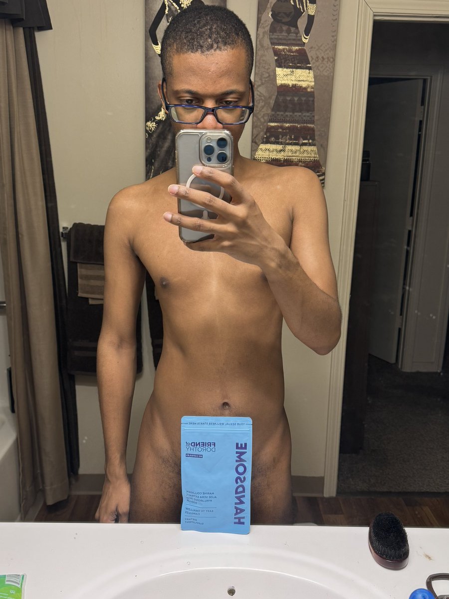 😛🥵😜😈🤪 tweet media