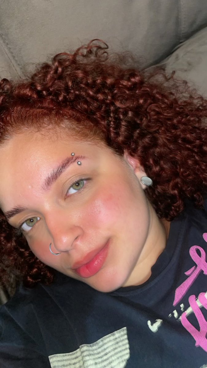 offlarissasena's tweet photo. Ok, estou querendo fazer 3 piercings 🥹
#piercing #ruiva #sapatao https://t.co/czZa7r64Rp