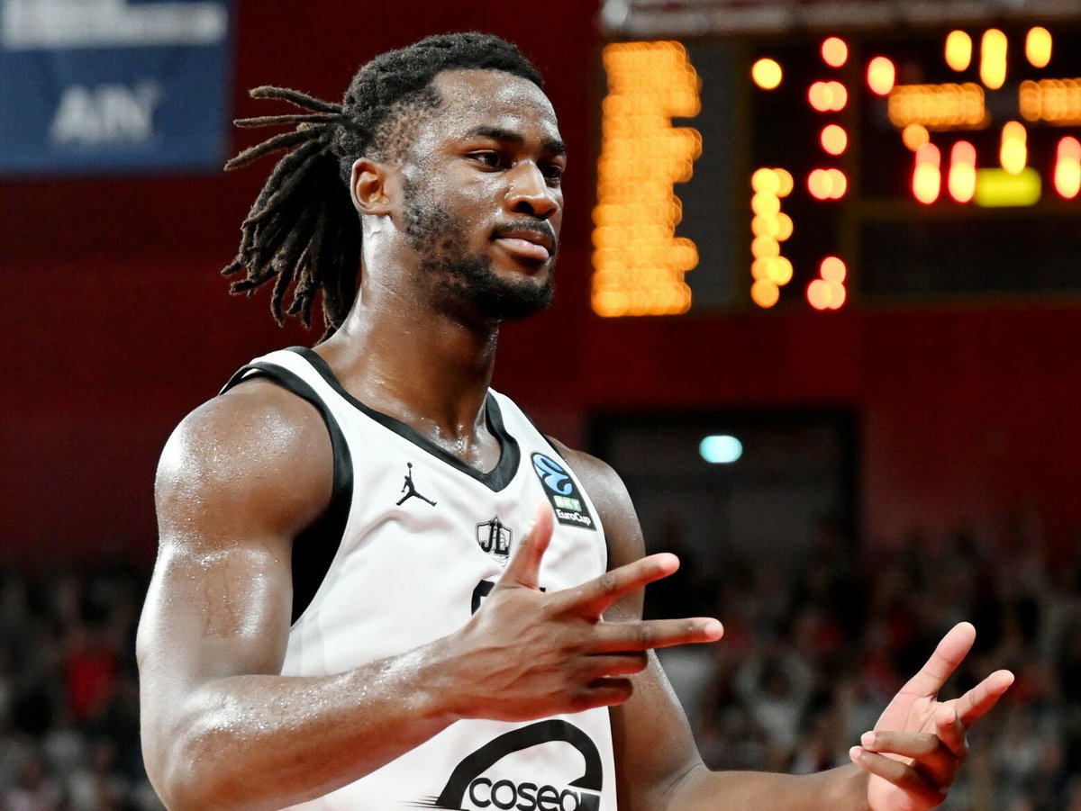 Eurohoops tweet media